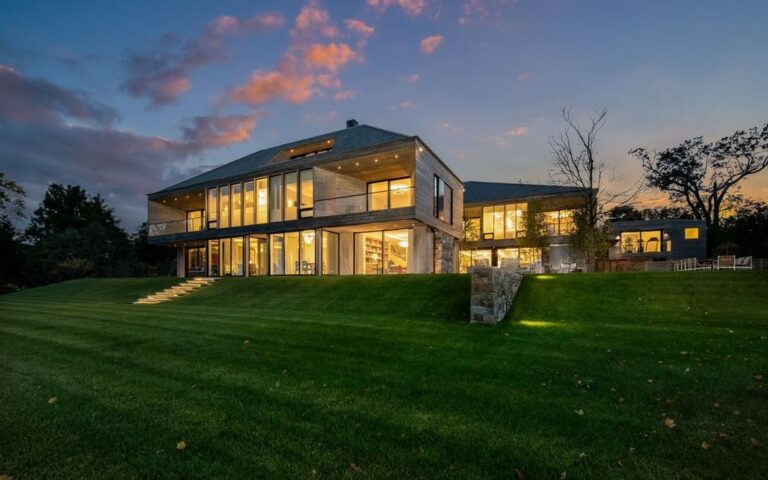 This $35,000,000 Unparalleled Modern Waterfront Estate is a True Oasis Paradise in Old Greenwich