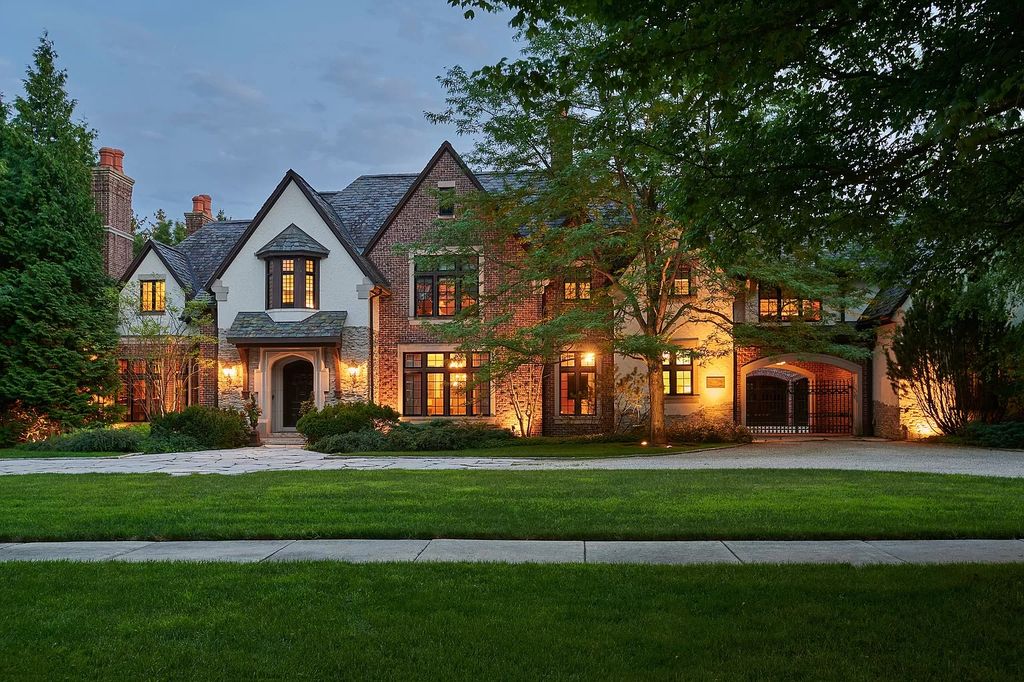 The Estate in Highland Park is a rare find that combines a flawless combination of unmatched style, grace and tradition, now available for sale. This home located at 86 Prospect Ave, Highland Park, Illinois