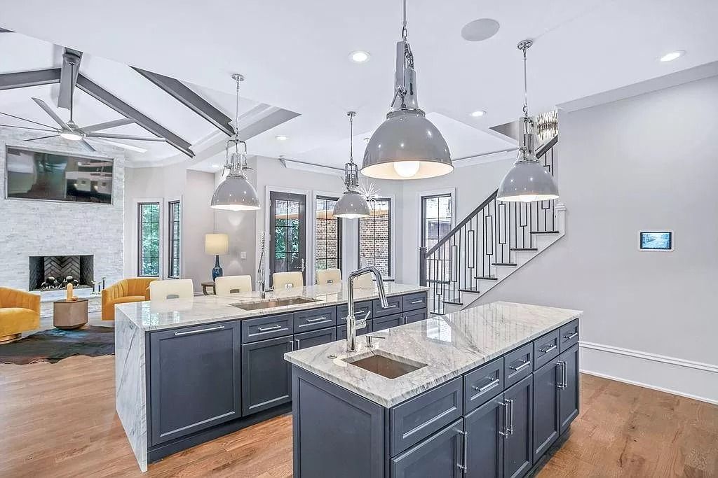 The Home in Atlanta is one of the most impressive and well built homes that i have ever seen, now available for sale. This home located at 1710 Adams Dr SW, Atlanta, Georgia