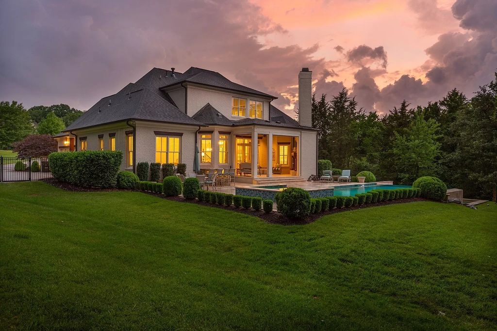 The Estate in Brentwood is a luxurious home featuring high-end finishes, thoughtfully-crafted millwork now available for sale. This home located at 2209 Cumberwell Close, Brentwood, Tennessee; offering 05 bedrooms and 06 bathrooms with 6,315 square feet of living spaces.