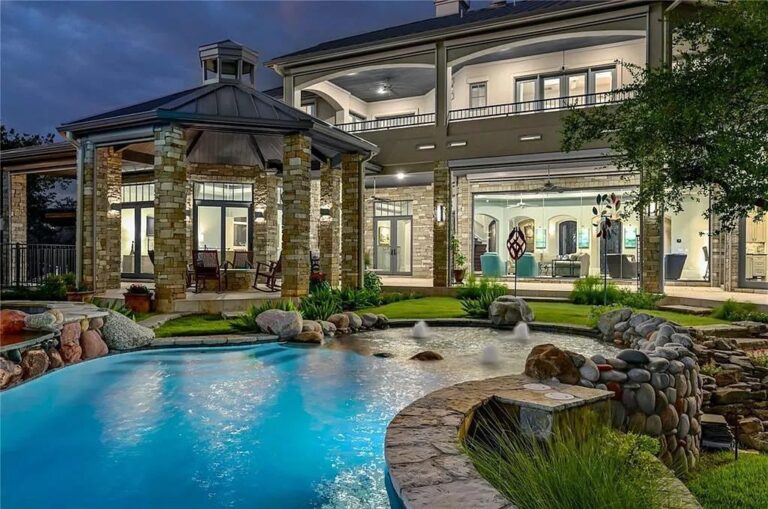 A Majestic Waterside Estate in Jonestown with Breathtaking Views in