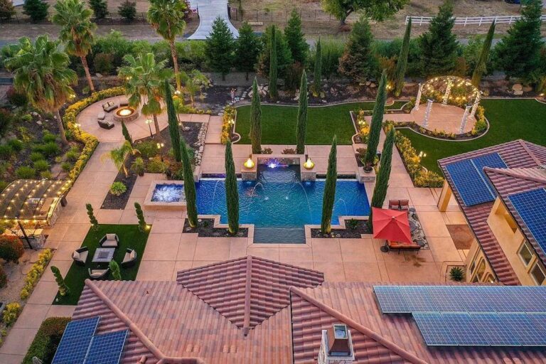 An Exquisite Mediterranean Estate in Granite Bay Boasts An Amazing