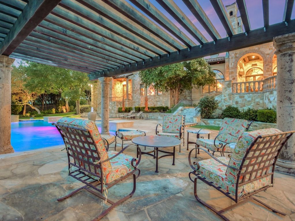 The Estate in Jonestown, a stunning estate constructed and situated at the end and hilltop area of The Peninsula on North Lake Shore Lake Travis is now available for sale. This home located at 16904 Regatta Cv, Jonestown, Texas