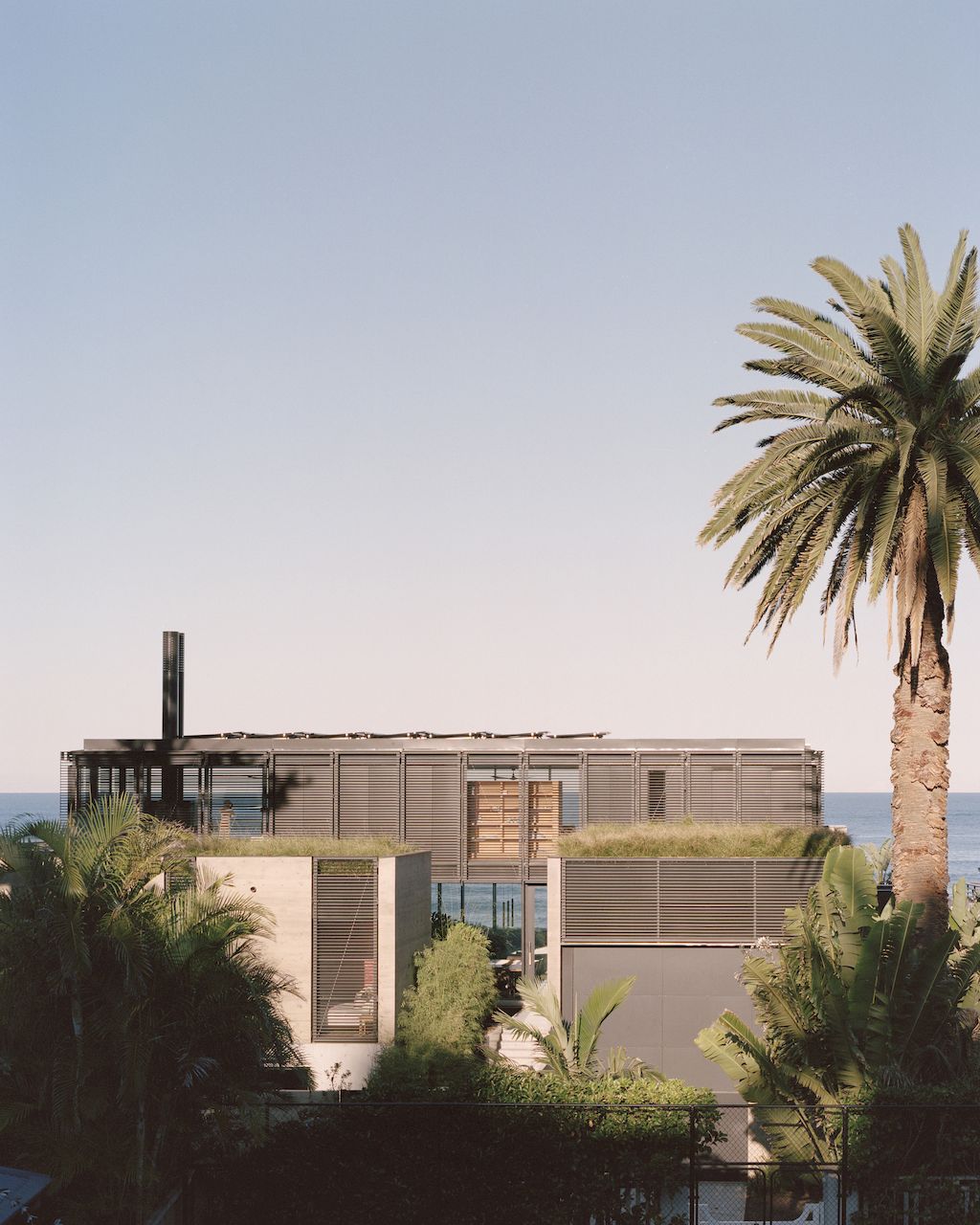 Bilgola Beach House Transforms with Operable Shutters by Olson Kundig