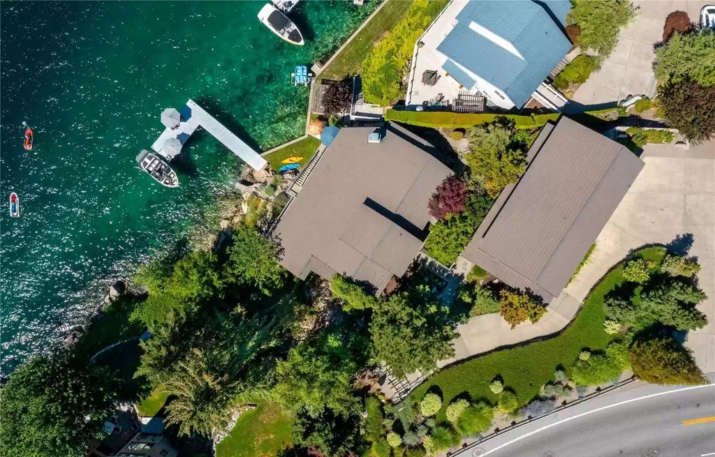 The Estate in Manson is a luxurious home providing tons of outdoor living spaces now available for sale. This home located at 721 Manson Boulevard, Manson, Washington; offering 04 bedrooms and 04 bathrooms with 3,591 square feet of living spaces.