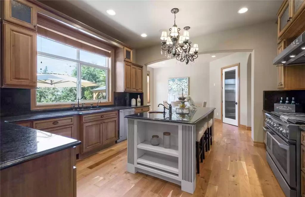 The Estate in Kirkland is a luxurious home that accommodates traditional grandeur now available for sale. This home located at 8131 116th Avenue NE, Kirkland, Washington; offering 04 bedrooms and 03 bathrooms with 3,730 square feet of living spaces.