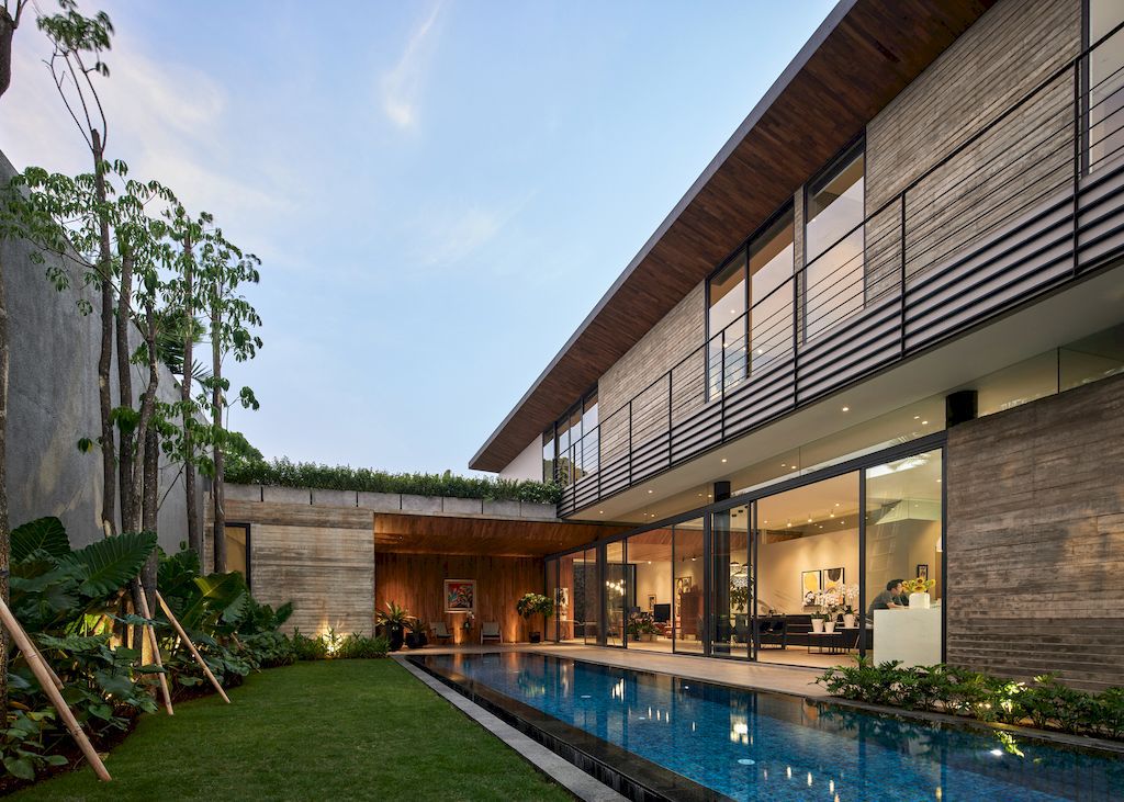 House JT, a Simple and Quiet Structure by Tamara Wibowo Architects