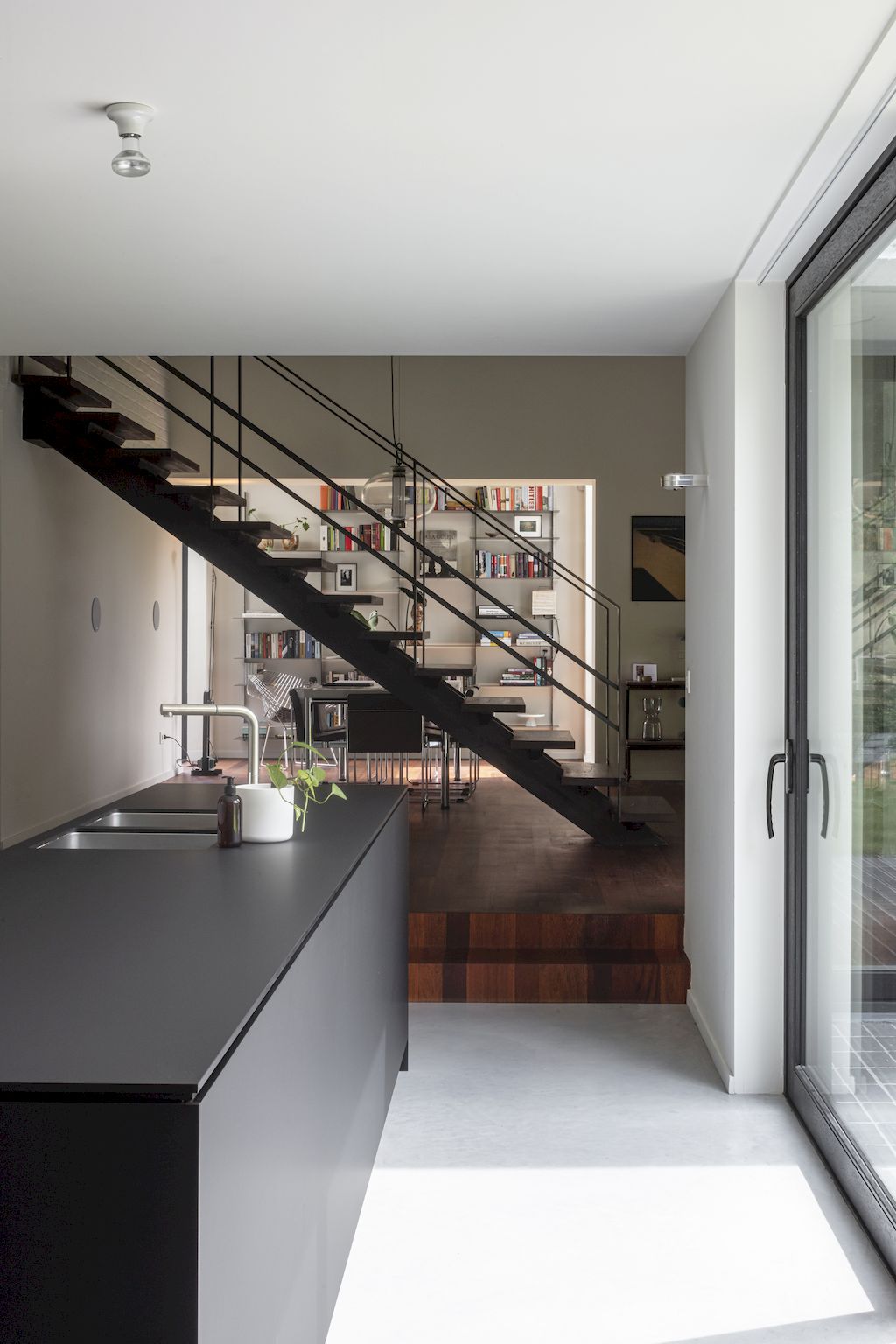 House Paap, Stunning Renovation by Architecten De Bruyn bvba