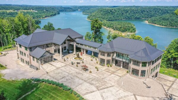 Landmark Estate With Extraordinary Panoramic Views of Pristine Dale Hollow Lake in Byrdstown Asks $14M