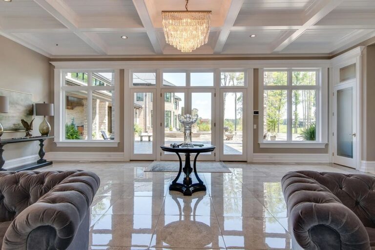 Landmark Estate With Extraordinary Panoramic Views of Pristine Dale