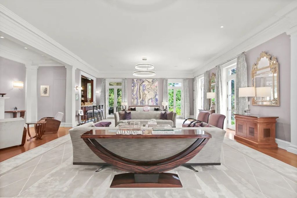 The House in Greenwich was transformed to blend top of the line appointments with a rich array of custom detailing, now available for sale. This home located at 555 Lake Ave, Greenwich, Connecticut
