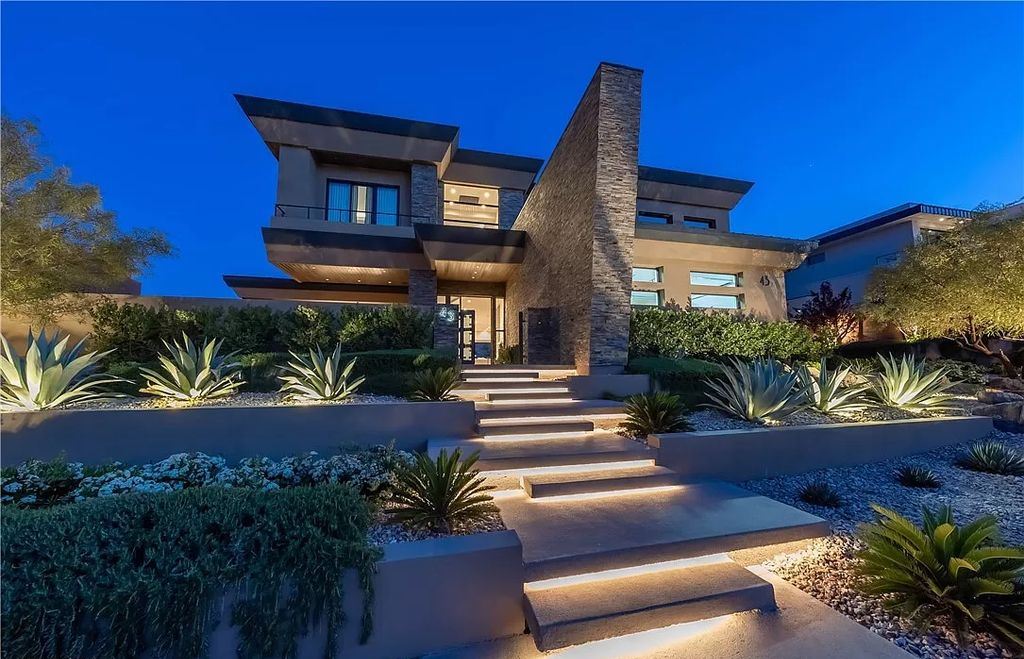 The Home in Henderson, an meticulously crafted masterpiece designed by Richard Luke Architects including a massive formal dining room, a great room communicates seamlessly with the private rear grounds, a solar-heated swimming pool, and more is now available for sale. This home located at 43 Drifting Shadow Way, Las Vegas, Nevada