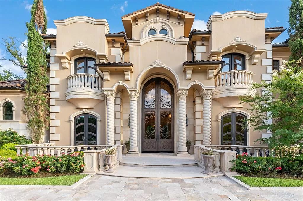 The Mansion in Houston, a meticulously designed classic Mediterranean estate built for entertaining on a grand scale with its dramatic formal areas is now available for sale. This home located at 11117 Beinhorn Rd, Houston, Texas