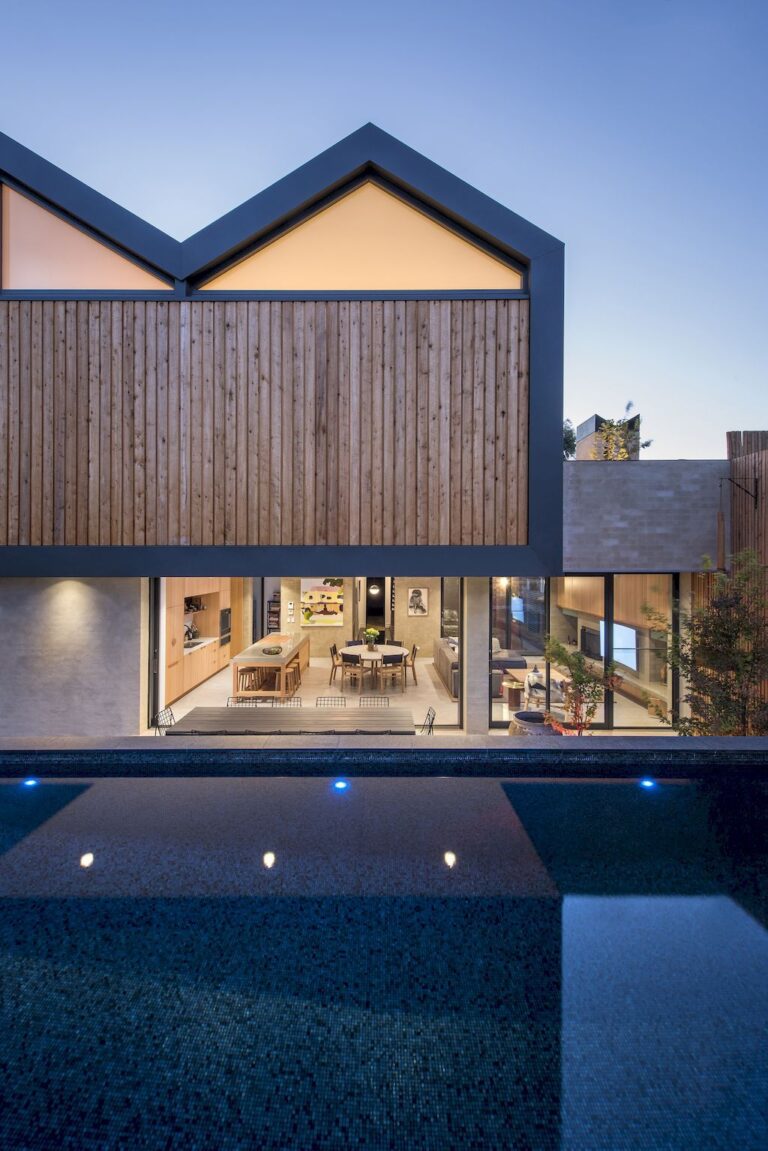 Millswood House, a Doublefronted Cottage in Australia by studio gram