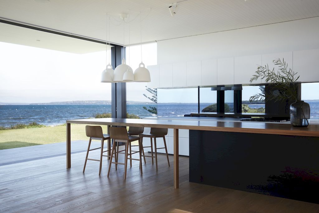 Oystercatcher House in Australia by MCK Architecture Interiors 10