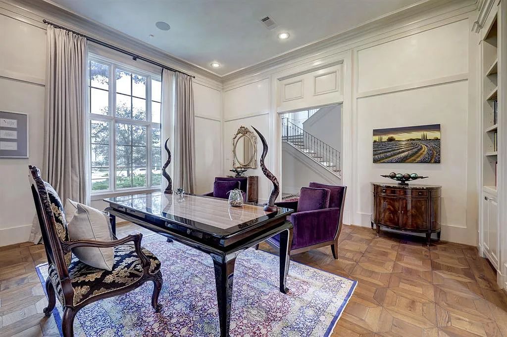 The Houston Home, a stunning property set on an expansive corner lot with sumptuous amenities throughout, high ceilings, French oak and limestone flooring and stunning mill-work is now available for sale. This home located at 5609 Lynbrook Dr, Houston, Texas