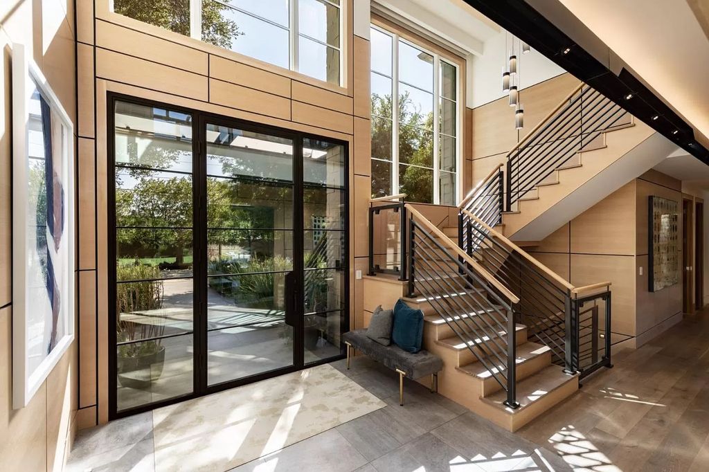 The Home in Atherton, a spectacular modern masterpiece perfectly suited for a contemporary lifestyle with high-end appointments offering the luxury and hospitality is now available for sale. This home located at 33 Emilie Ave, Atherton, California