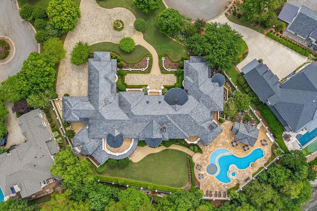 The Estate in Cornelius is a luxurious home completed with abundant indoor, outdoor living and entertaining spaces now available for sale. This home located at 18019 Harbor Light Blvd, Cornelius, North Carolina; offering 06 bedrooms and 11 bathrooms with 15,048 square feet of living spaces.