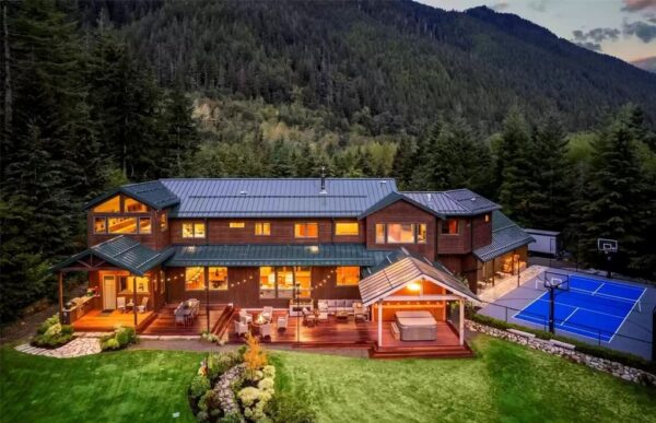 This $2.98M Mountain Retreat Presents the Pinnacle of Tranquility, Luxury and Fun in North Bend