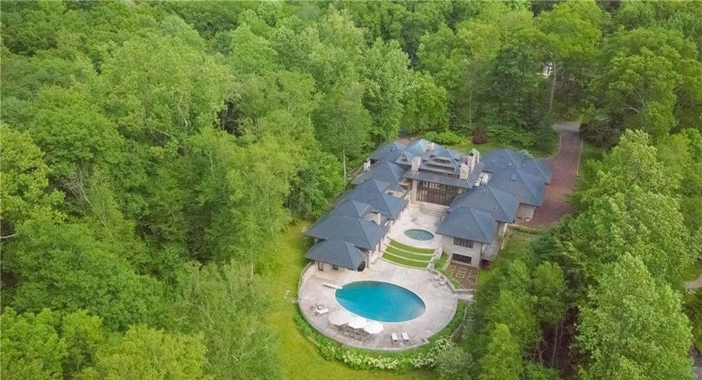 The Estate in Stamford is a luxurious home featured in Architectural Digest magazine now available for sale. This home located at 103 S Lake Dr, Stamford, Connecticut; offering 05 bedrooms and 06 bathrooms with 10,427 square feet of living spaces.