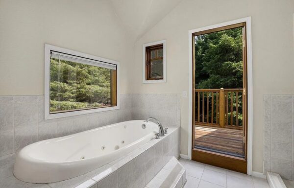 This $3.85M Retreat Offers Most Rooms Commanding Breathtaking Ocean ...
