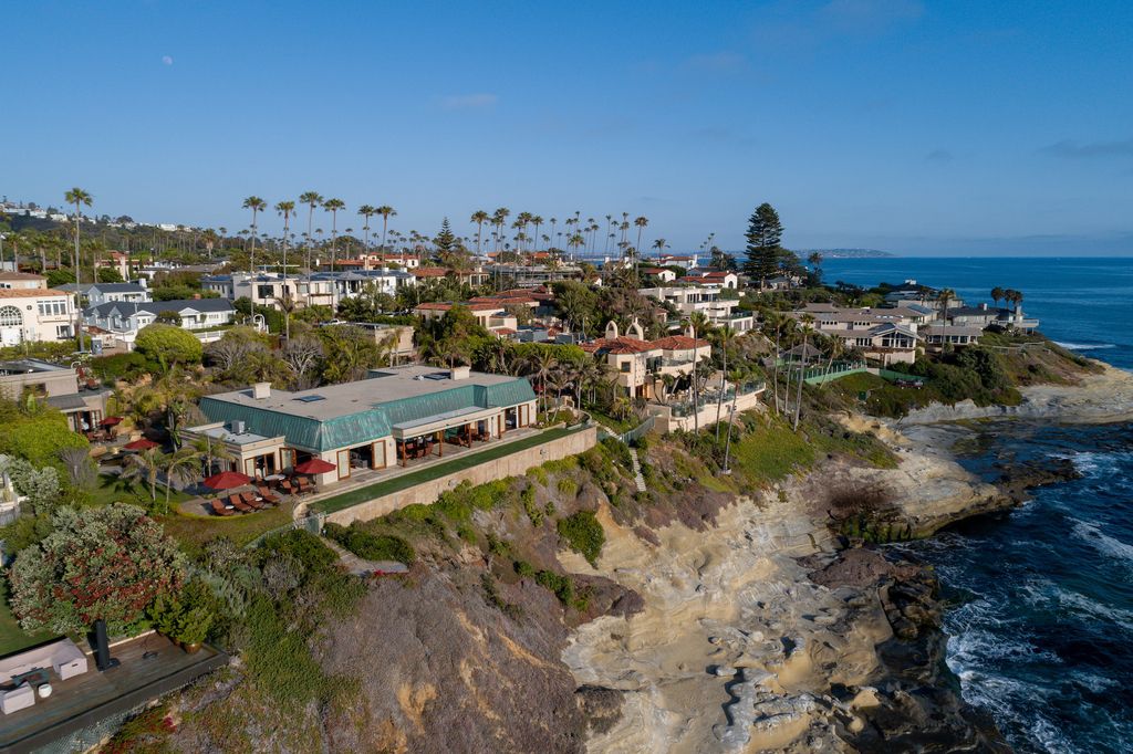The Oasis On The Beach, an incredible estate located in the most luxurious neighborhood in all of La Jolla with the ultimate in outdoor living and an unparalleled entertaining experience is now available for sale. This home located at 6340 Camino De La Costa, La Jolla, California