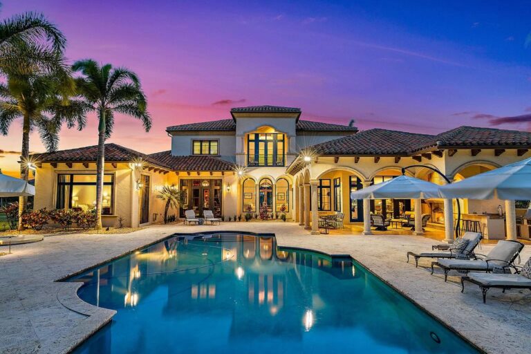 This $6.299 Million Home in Palm Beach Gardens offers Expansive Space for Entertaining and Gathering in An Atmosphere Both Luxurious and Enchanting
