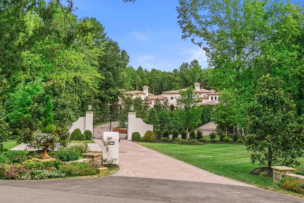 The Estate in Charlotte is an entertainers paradise and conveniently located, now available for sale. This home located at 8371 Providence Rd, Charlotte, North Carolina