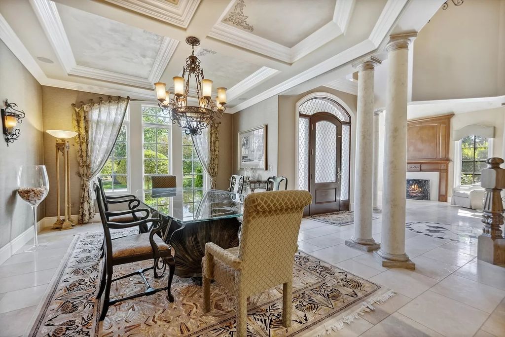 The Estate in Oak Brook is a luxurious home that impeccably maintained to make you feel like you are in your own private retreat now available for sale. This home located at 10 Sheffield Ln, Oak Brook, Illinois; offering 07 bedrooms and 09 bathrooms with 9,500 square feet of living spaces.