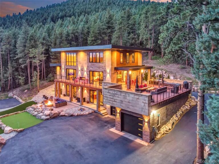 A Stunning Mountain Contemporary Home in Morrison with Finest Quality Finishes and Details on The Market for $2.9 Million