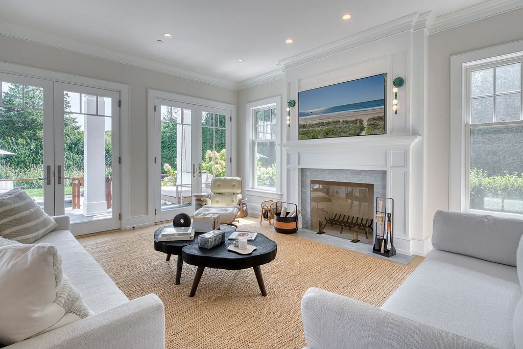 The Home in East Hampton, an architectural masterpiece features only top-of-the-line luxury finishes including a premium marble and tile package, waterworks fixtures throughout the entire residence is now available for sale. This home located at 68 Egypt Ln, East Hampton, New York