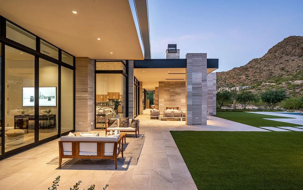 The Home in Scottsdale, a contemporary Bing Hu masterpiece located in the prestigious country club neighborhood of DC Ranch raises the bar for excellence is now available for sale. This home located at 9820 E Thompson Peak Pkwy UNIT 826, Scottsdale, Arizona
