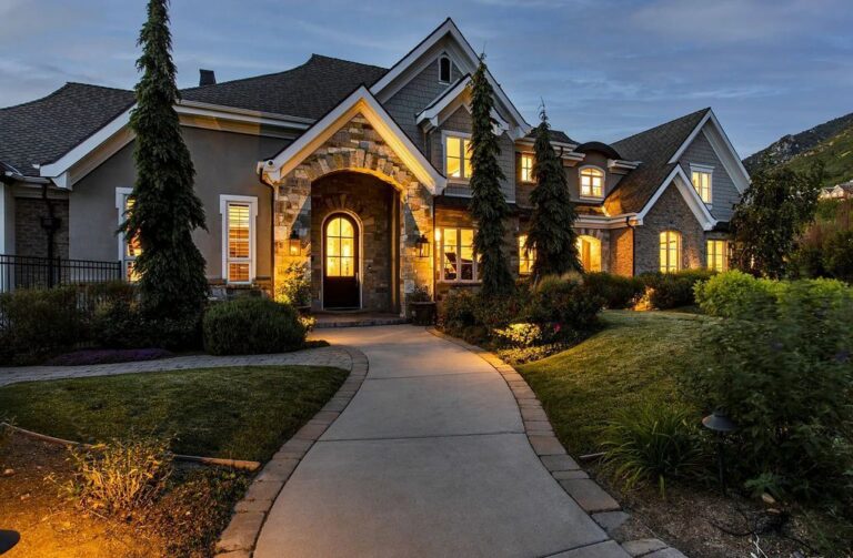Luxurious Architectural Gem in Prestigious Gated Community of Salt Lake ... - Gated Community Luxury Home Exterior Design