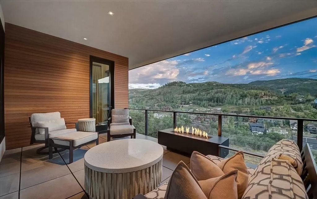 The Estate in Park City is a luxurious home that will exceed your expectations at every opportunity now available for sale. This home located at 725 Mellow Mountain Rd, Park City, Utah; offering 05 bedrooms and 07 bathrooms with 6,467 square feet of living spaces.