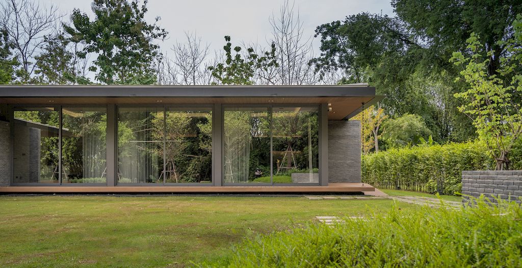 Lomsak Residence, respect & blend in with nature by Architecture's Matter