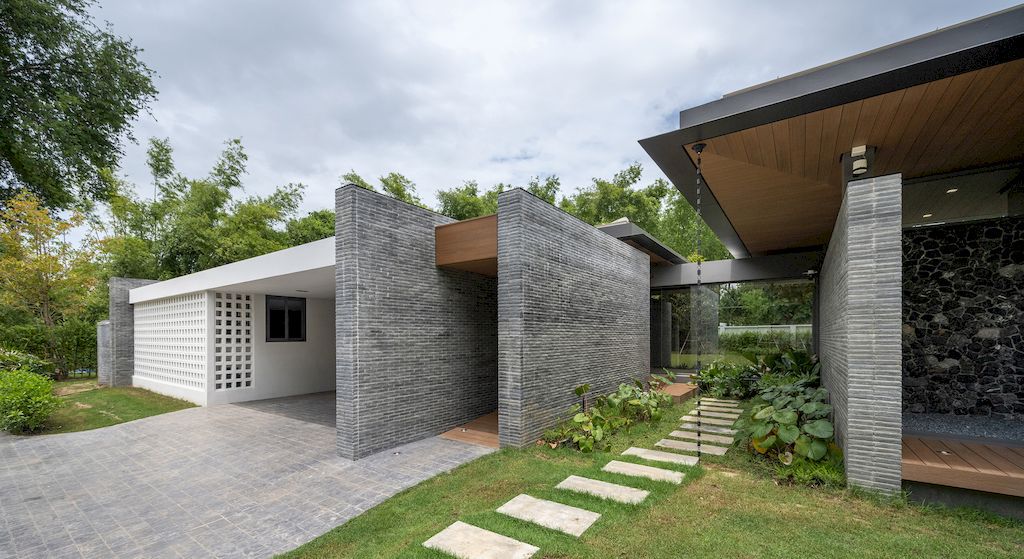 Lomsak Residence, respect & blend in with nature by Architecture's Matter