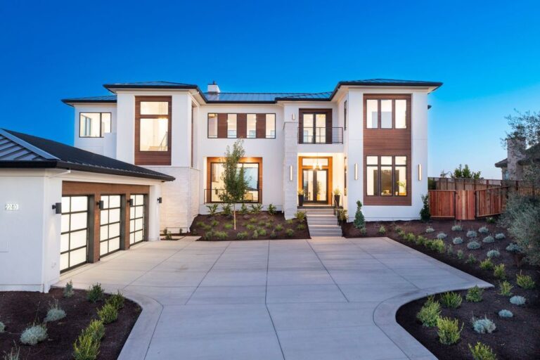 Newly Constructed Home with An Exceptional Layout boasts Sweeping City Light Views Asks $3.495 Million in Santa Rosa, California