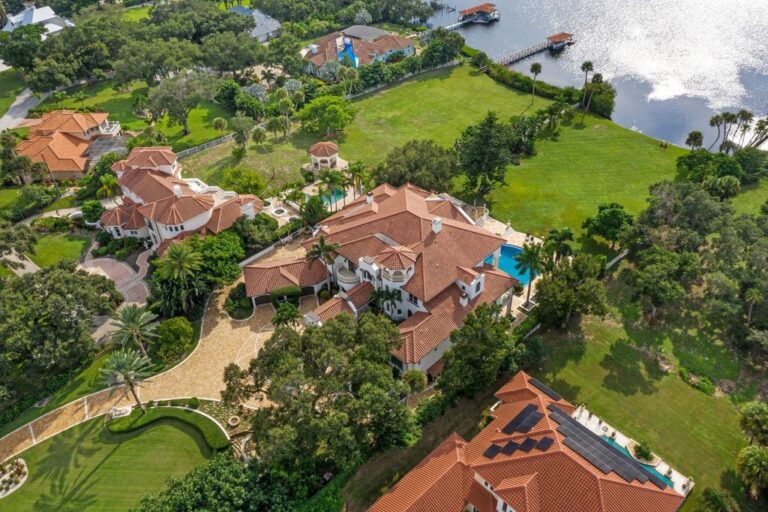 Seeking for $6.75 Million, This Exquisite Riverfront Estate in Merritt Island Florida is An Entertainer’s Dream Featuring nearly 13,000 SF Exquisite Living Spaces