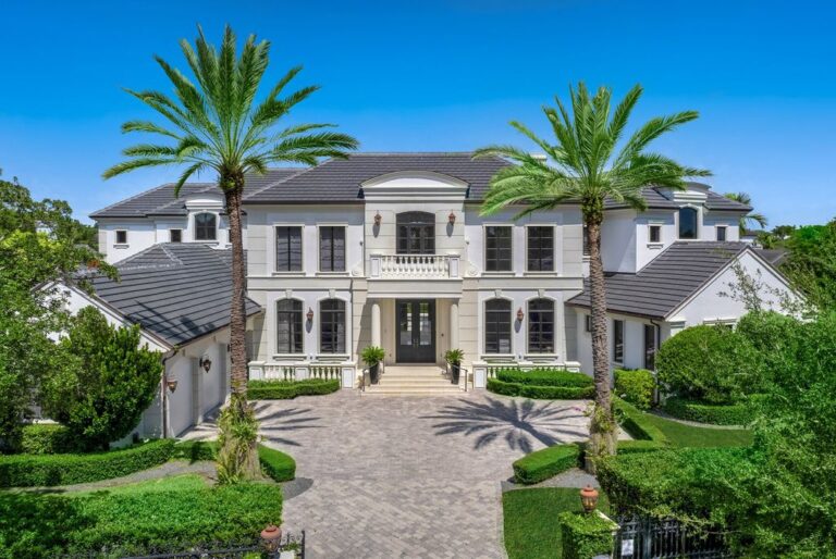 Fall in Love at First Sight with This $29,999,999 Stunning Waterfront Home in Coral Gables was Made for Both Entertaining and Personal Retreat