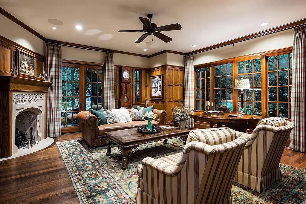 3628 Maplewood Avenue, Highland Park, Texas is a magnificent estate by Gilbert Homes with exquisite masonry work, warm rich interiors, beautifully appointed primary suite with fireplace and more.