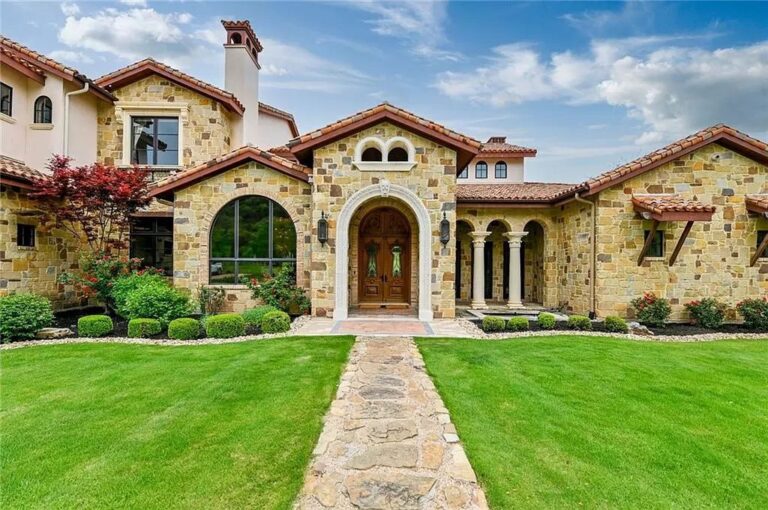 This 6.95 Million Lake Austin Estate boasts An Architectural Feat with