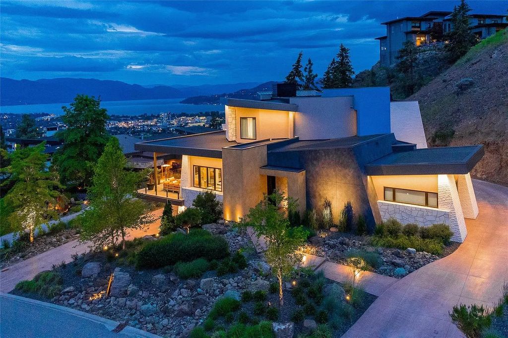 The House in Kelowna is an architectural dream house in the most exclusive private gated community, now available for sale. This home located at 732 Highpointe Pl, Kelowna, BC V1V 2Y3, Canada