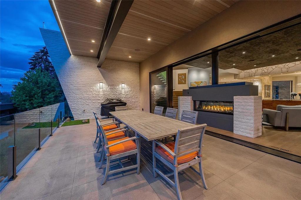 The House in Kelowna is an architectural dream house in the most exclusive private gated community, now available for sale. This home located at 732 Highpointe Pl, Kelowna, BC V1V 2Y3, Canada