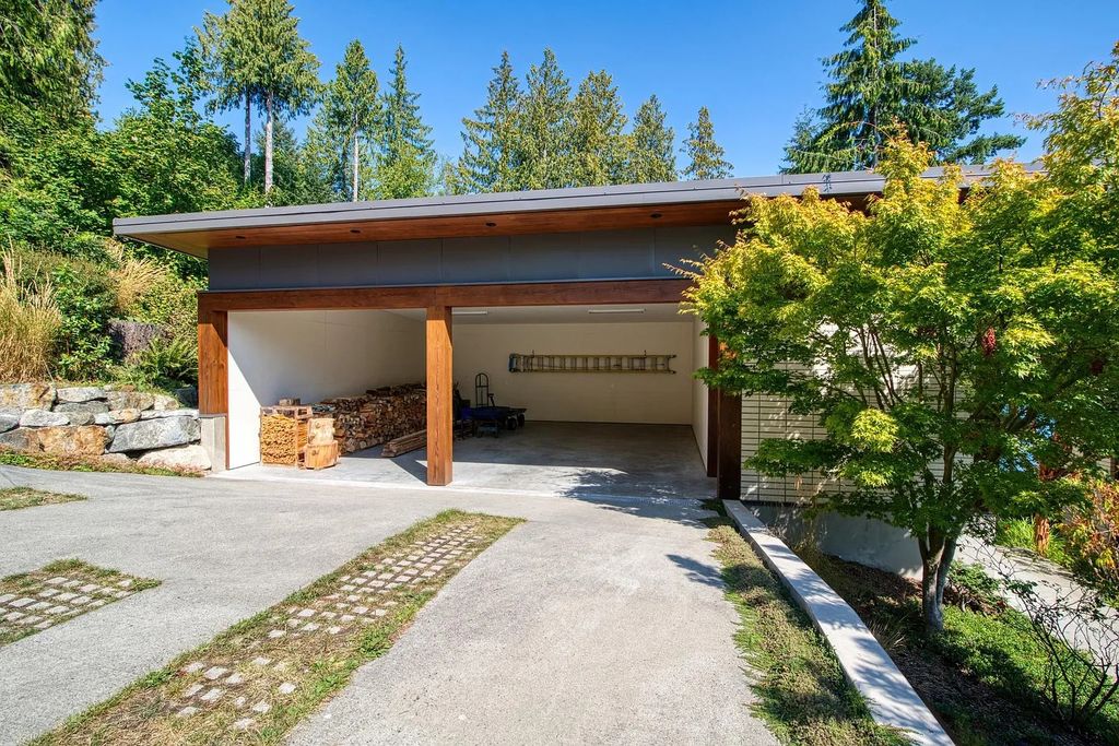 The Estate in Gibsons is a luxurious home offering exceptional privacy with a gorgeous mature landscaping and ocean views now available for sale. This home located at 1012 Marine Dr, Gibsons, BC V0N 1V1, Canada; offering 03 bedrooms and 04 bathrooms with 3,944 square feet of living spaces.