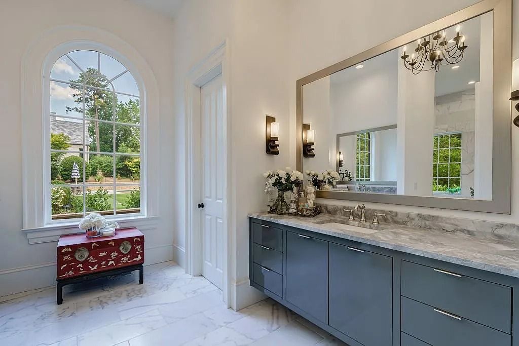 The Estate in Atlanta is a luxurious home set on a beautifully manicured lot which is perfect for entertaining now available for sale. This home located at 2799 Mabry Rd, Atlanta, Georgia; offering 06 bedrooms and 06 bathrooms with 6,100 square feet of living spaces. 