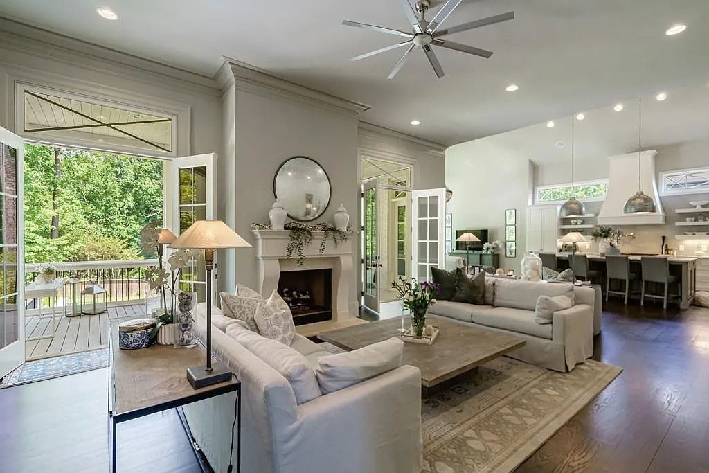 The Estate in Atlanta is a luxurious home set on a beautifully manicured lot which is perfect for entertaining now available for sale. This home located at 2799 Mabry Rd, Atlanta, Georgia; offering 06 bedrooms and 06 bathrooms with 6,100 square feet of living spaces. 