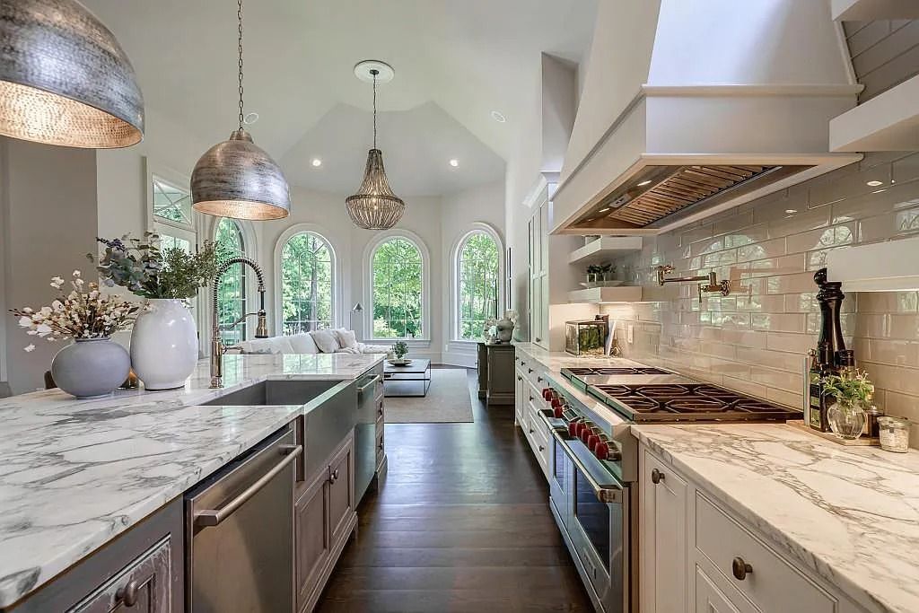 The Estate in Atlanta is a luxurious home set on a beautifully manicured lot which is perfect for entertaining now available for sale. This home located at 2799 Mabry Rd, Atlanta, Georgia; offering 06 bedrooms and 06 bathrooms with 6,100 square feet of living spaces. 