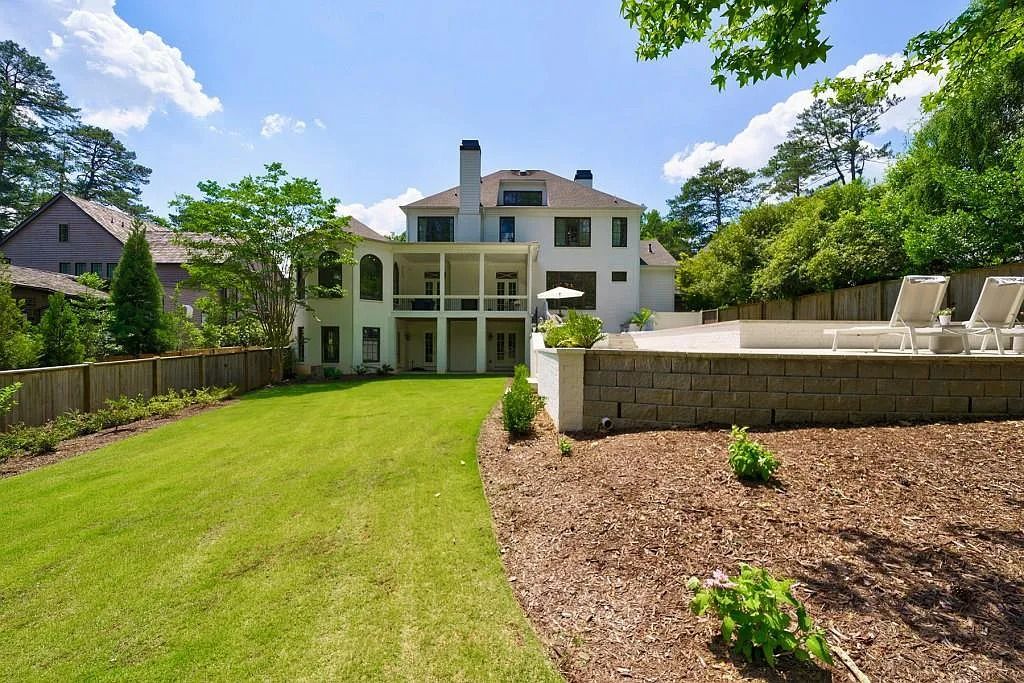 The Estate in Atlanta is a luxurious home set on a beautifully manicured lot which is perfect for entertaining now available for sale. This home located at 2799 Mabry Rd, Atlanta, Georgia; offering 06 bedrooms and 06 bathrooms with 6,100 square feet of living spaces. 