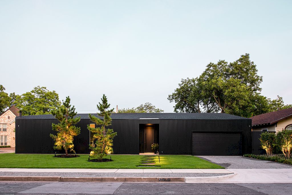 3-Edge Residence, a Bold, yet Subtle Single-story Home by FAR + DANG