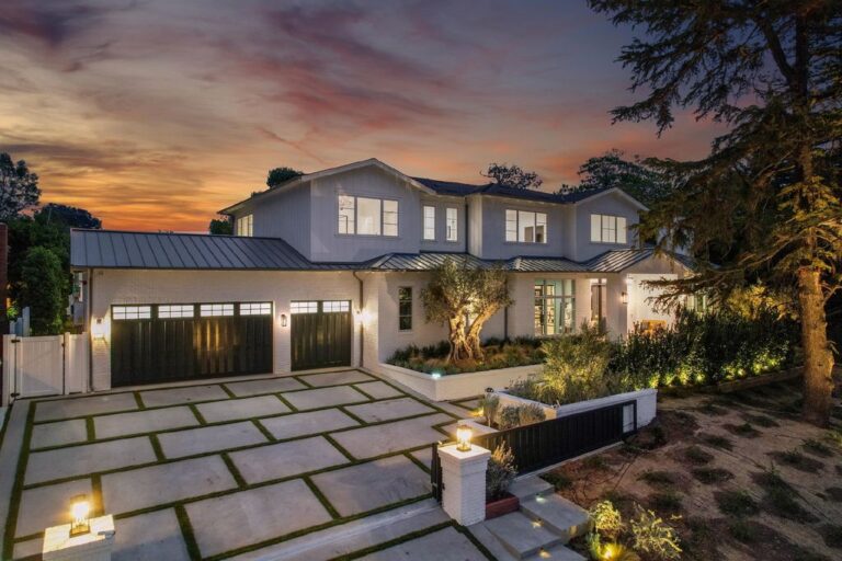 A Brand New Los Angeles Home with Sophisticated East Coast Style and Modern California Flair Hits The Market for $13.7 Million